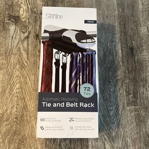 Automatic revolving tie rack